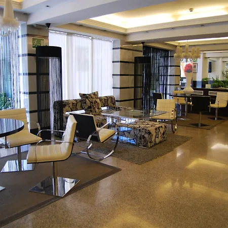 Leonardo Hotel Granada